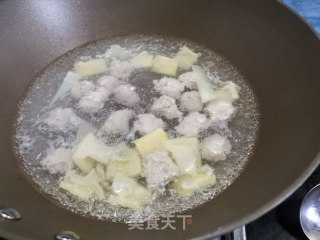 白菜丸子汤的做法步骤：6