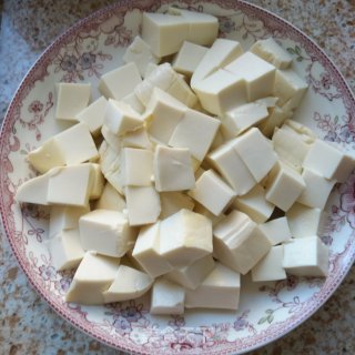 食蔬炖内酯豆腐的做法步骤：3