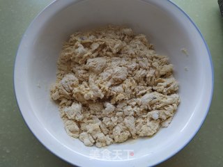 玉米面白面糖馒头的做法步骤：2