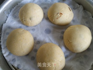 玉米面白面糖馒头的做法步骤：10
