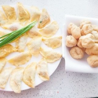 鱼脯蛋饺汤的做法步骤：1