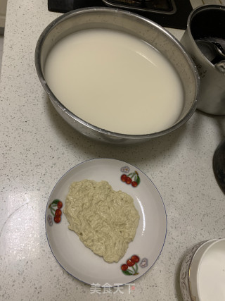 凉皮的做法步骤：1