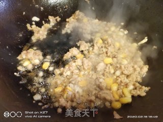 塌菜炒肉末玉米的做法步骤：3