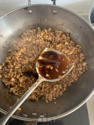 香菇酱肉包的做法步骤：6