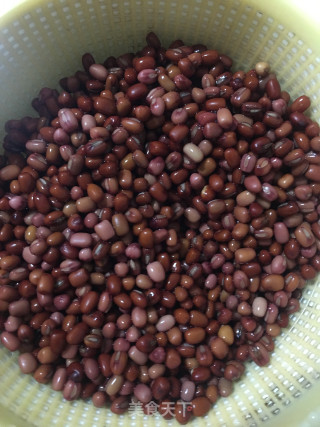蜜豆的做法步骤：1