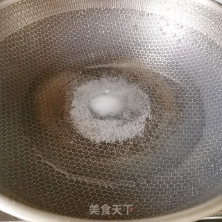 芹菜梗炒牛肉的做法步骤：6