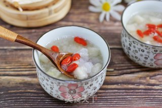银耳雪梨汤的做法步骤：8