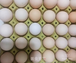 白酒咸盐腌鸡蛋的做法步骤：1
