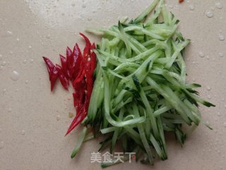 酸辣米皮的做法步骤：15