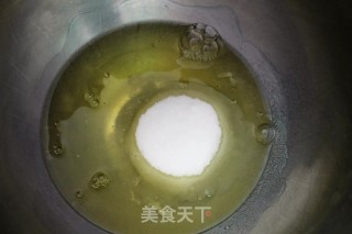 原味戚风蛋糕的做法步骤：1