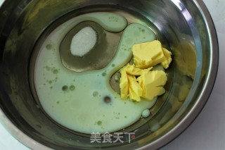 原味戚风蛋糕的做法步骤：2