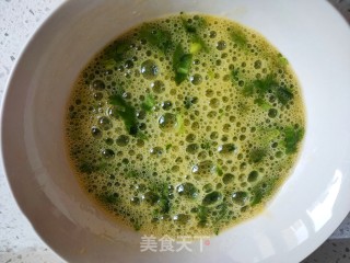 芹菜叶炒鸡蛋的做法步骤：4