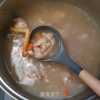 猪蹄汤+红烧猪蹄省钱又美味吃法的做法步骤：2
