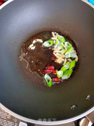 冻豆腐肉丸炖白菜的做法步骤：3