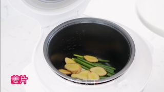 奥尔良鸡翅（电饭煲美食）的做法步骤：3