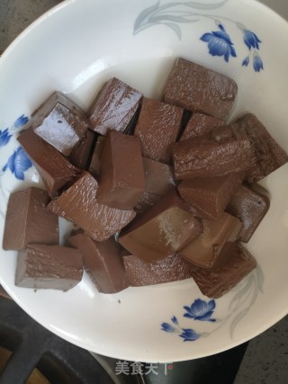 泡椒鸭血的做法步骤：3