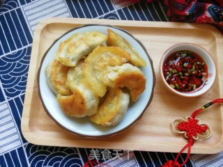 韭菜香菇煎饺的做法步骤：17