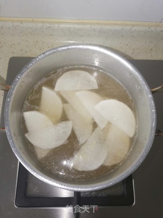 白萝卜牛肉汤的做法步骤：5