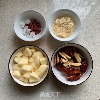苹果枣子金燕耳的做法步骤：2