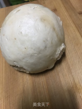 火腿肠加鸡蛋馍的做法步骤：4