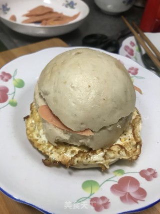 火腿肠加鸡蛋馍的做法步骤：6