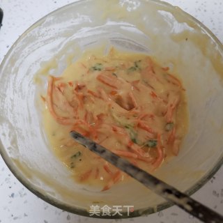 新手也可以做的营养鸡蛋饼的做法步骤：8