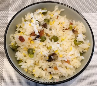 腊肉豌豆饭的做法步骤：4