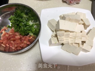 烂肉酸辣豆腐羹（超开胃的酸辣味）的做法步骤：1