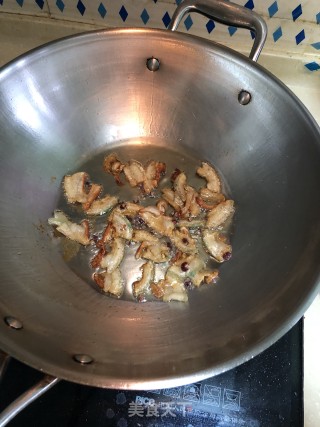 蒜苗小炒肉的做法步骤：4