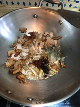 蒜苗小炒肉的做法步骤：6