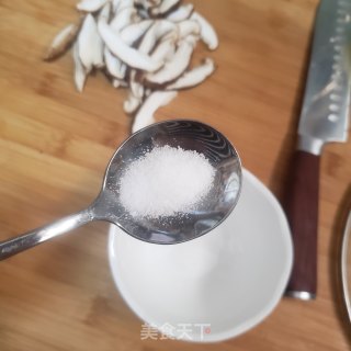 虾米西兰花的做法步骤：3