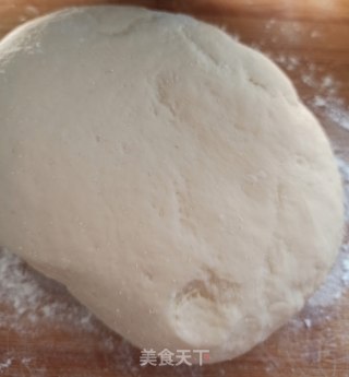 豆沙花卷的做法步骤：3