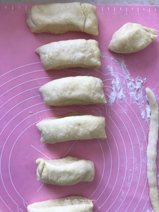 蜂蜜家庭版麻花的做法步骤：4