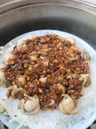 蒜蓉金针菇粉丝扇贝肉的做法步骤：9