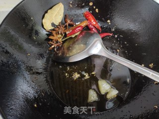 闲情逸致版姜母鸭的做法步骤：5