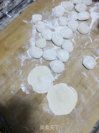 韭菜鹅蛋饺的做法步骤：18