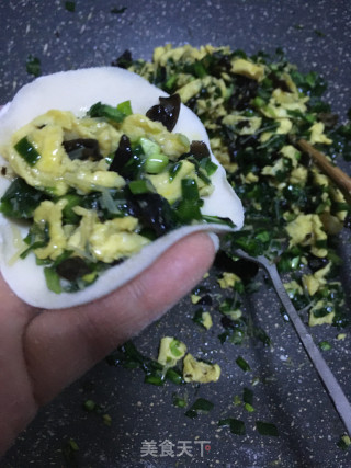 韭菜鹅蛋饺的做法步骤：19