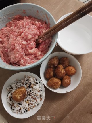 鹌鹑蛋珍珠丸子的做法步骤：12