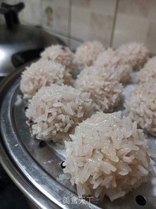 鹌鹑蛋珍珠丸子的做法步骤：21