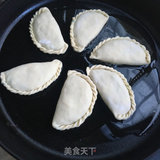 韭菜鸡蛋盒子的做法步骤：9