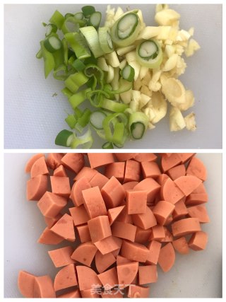 炒青豆的做法步骤：3