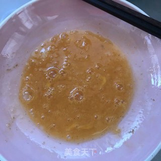 煎馒头片的做法步骤：2