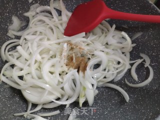 吉野家牛肉饭的做法步骤：4