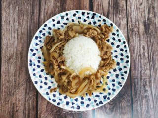 吉野家牛肉饭的做法步骤：7