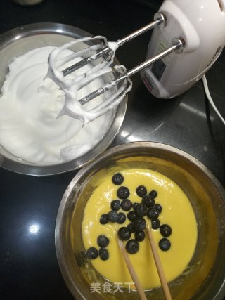 蓝莓松饼的做法步骤：3