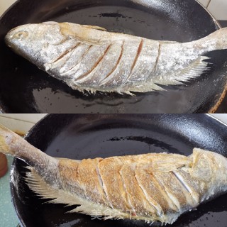 煎黄鱼的做法步骤：4