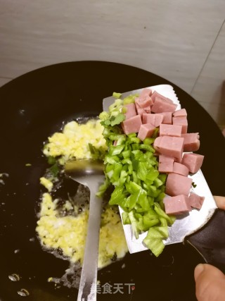 蛋包饭的做法步骤：6