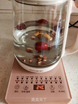 黄芪西洋参水的做法步骤：2