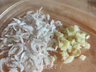 虾皮炒韭菜的做法步骤：3