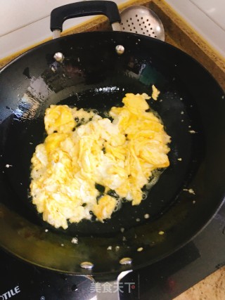 韭菜炒鸡蛋的做法步骤：4